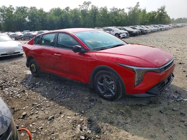 2026 KIA K4 LX, LXS