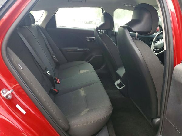 2026 KIA K4 LX, LXS