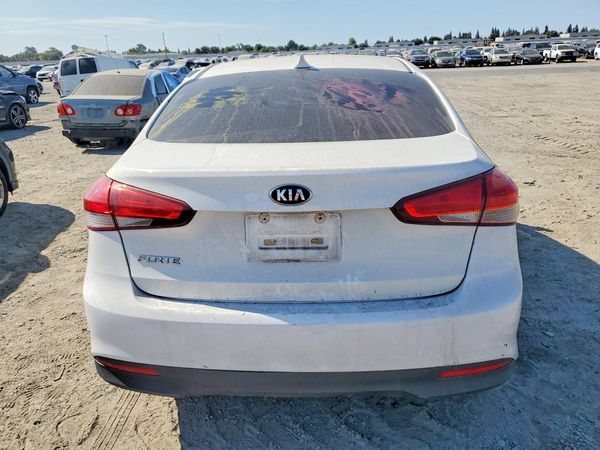 2017 KIA FORTE