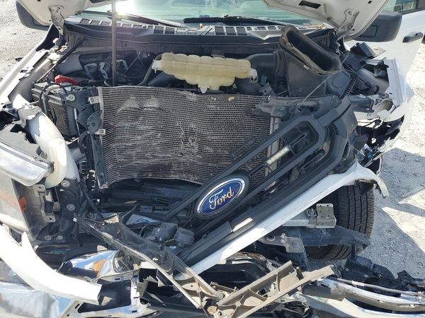 2023 FORD F150