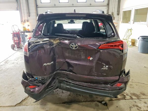 2017 TOYOTA RAV4 LE — DIRR