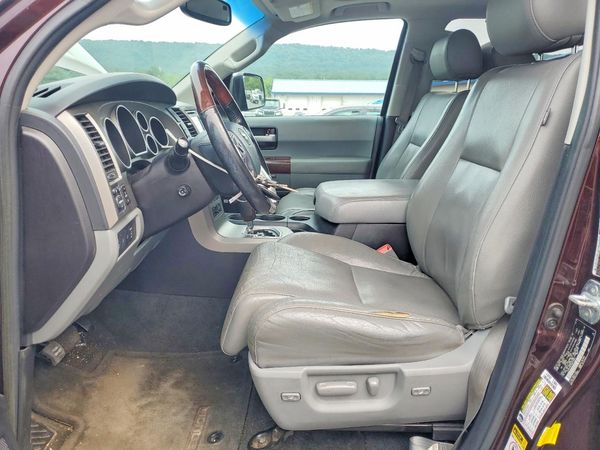 2016 TOYOTA SEQUOIA Platinum Grade