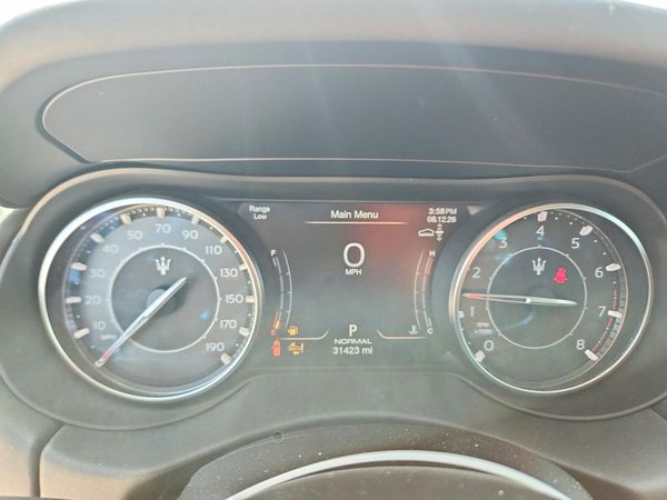 2022 MASERATI LEVANTE MODENA