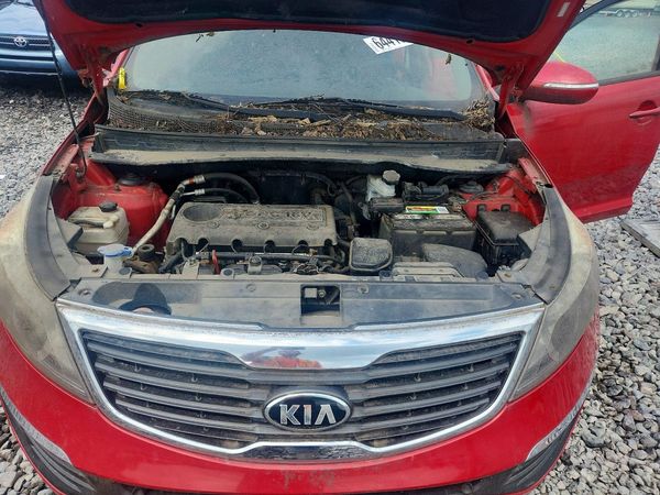 2013 KIA SPORTAGE LX