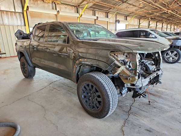 2025 CHEVROLET COLORADO Trail Boss