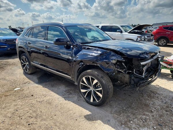 2024 VOLKSWAGEN ATLAS CROSS SPORT