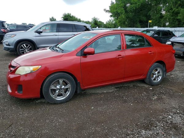 2012 TOYOTA COROLLA