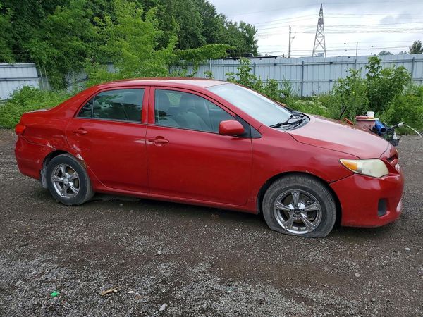 2012 TOYOTA COROLLA