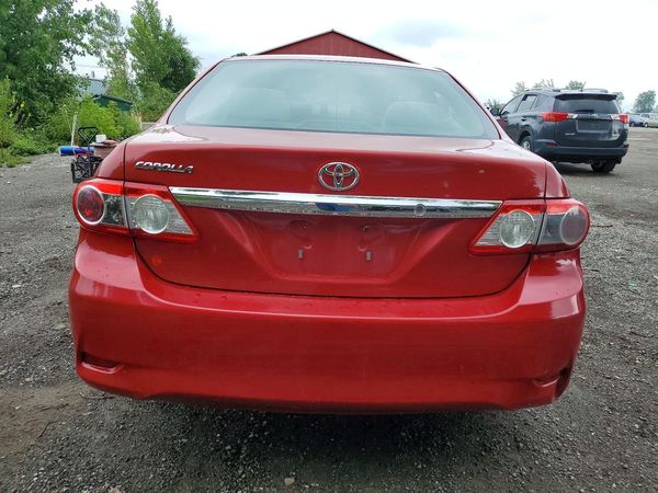 2012 TOYOTA COROLLA