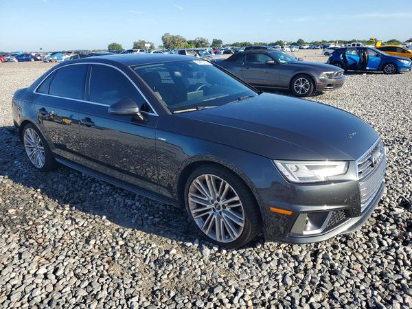 2019 AUDI A4 quattro Premium Plus