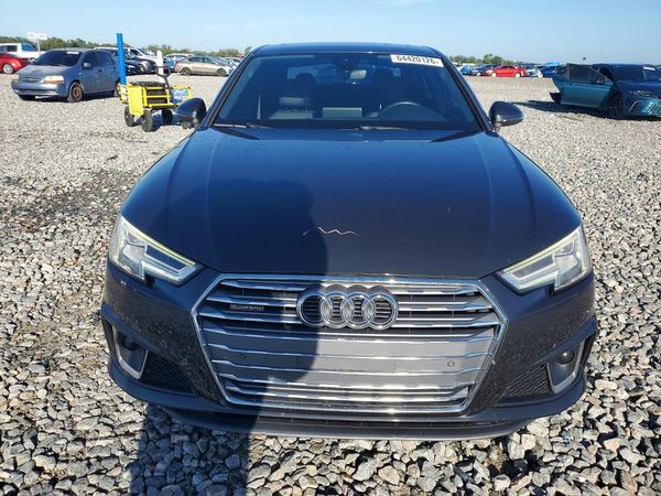 2019 AUDI A4 quattro Premium Plus