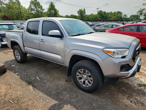 2020 TOYOTA TACOMA SR5
