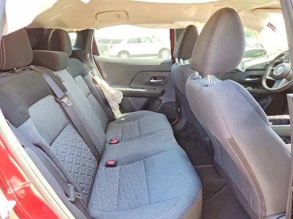 2026 NISSAN KICKS
