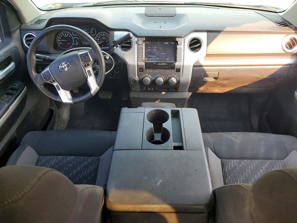 2020 TOYOTA TUNDRA SR5 Grade