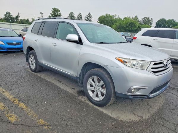 2013 TOYOTA HIGHLANDER Base/Hybrid