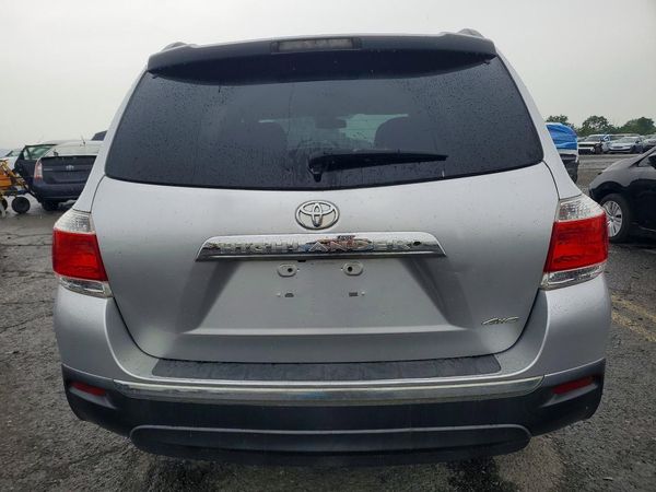 2013 TOYOTA HIGHLANDER Base/Hybrid
