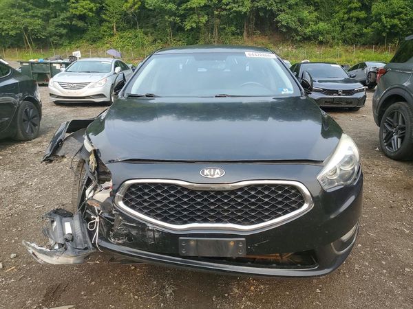 2014 KIA CADENZA
