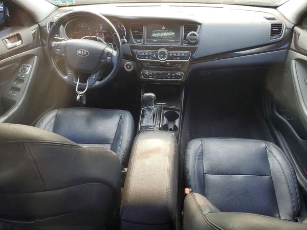 2014 KIA CADENZA