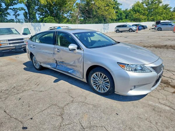 2014 LEXUS ES