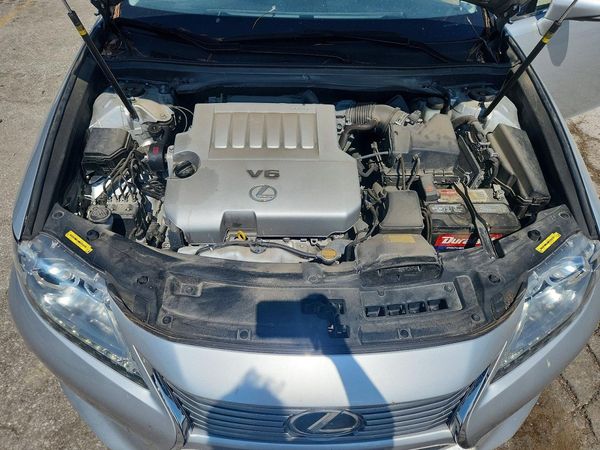 2014 LEXUS ES