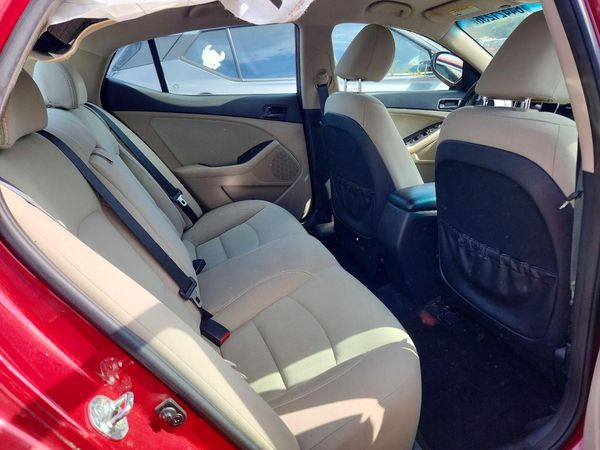 2014 KIA OPTIMA 2.4 LX STD/Conv