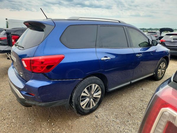 2018 NISSAN PATHFINDER