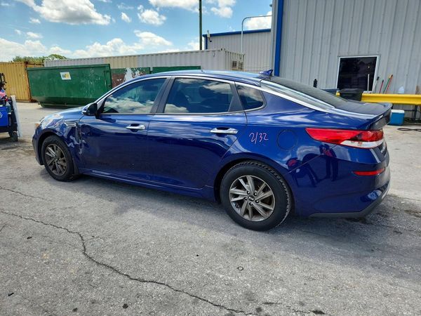 2019 KIA OPTIMA LX, S