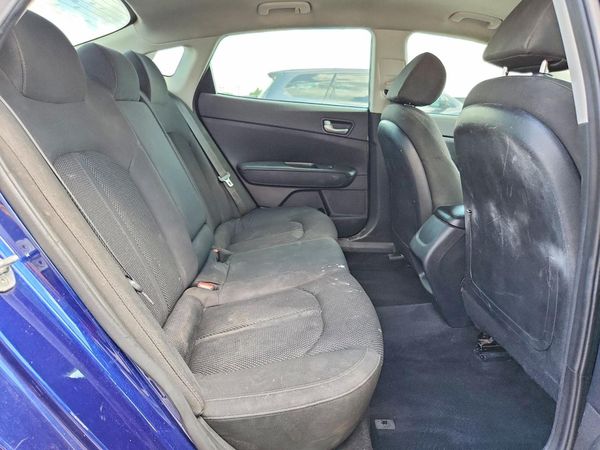 2019 KIA OPTIMA LX, S