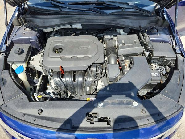 2019 KIA OPTIMA LX, S