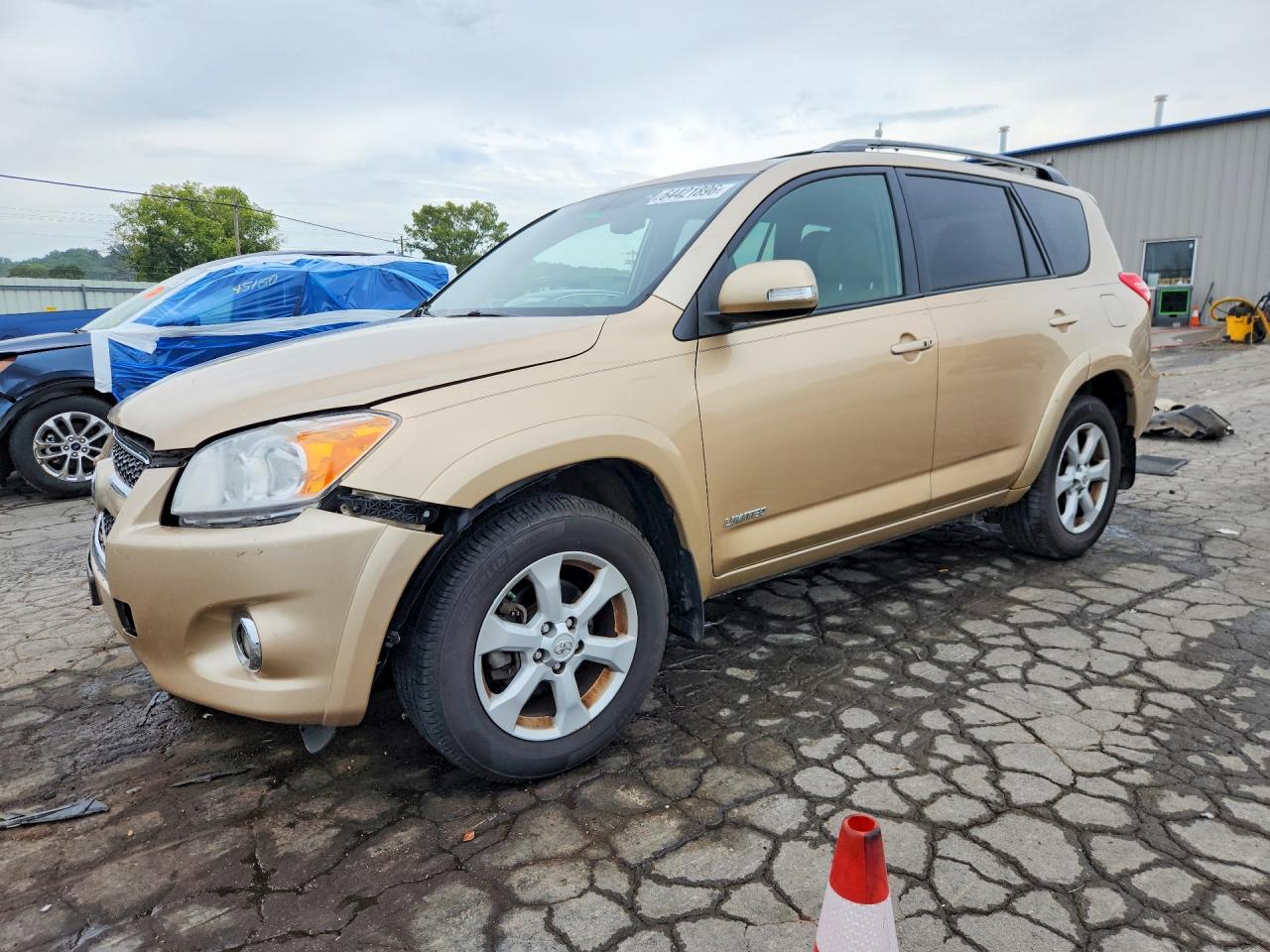 2012 TOYOTA RAV4 High