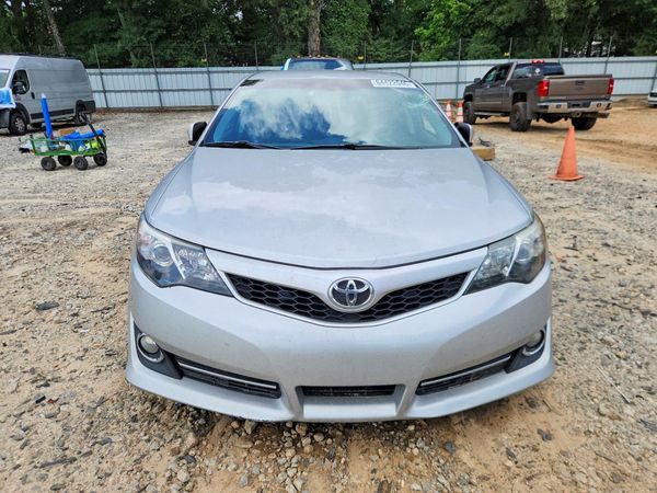 2013 TOYOTA CAMRY
