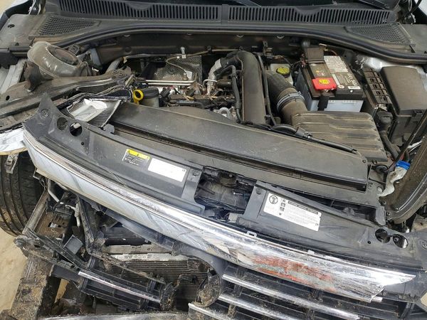 2019 VOLKSWAGEN JETTA S, SE, R-Line