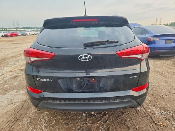 2016 HYUNDAI TUCSON