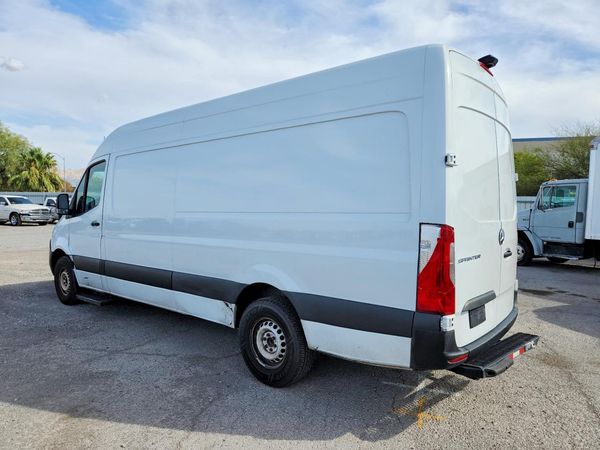 2020 MERCEDES-BENZ SPRINTER 907 (VS30)