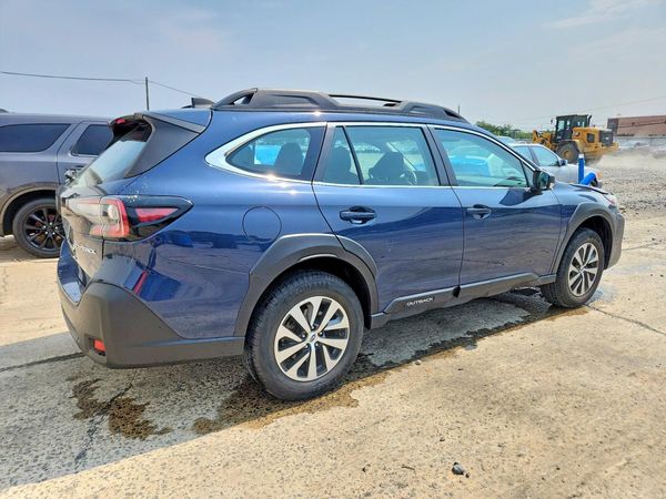 2024 SUBARU OUTBACK Base