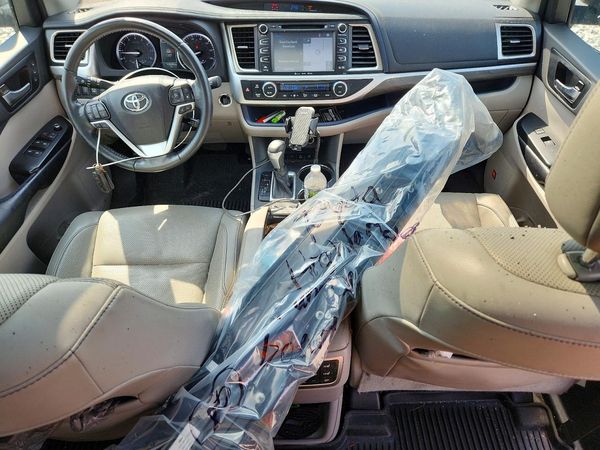 2019 TOYOTA HIGHLANDER Ltd/Ltd Platinum
