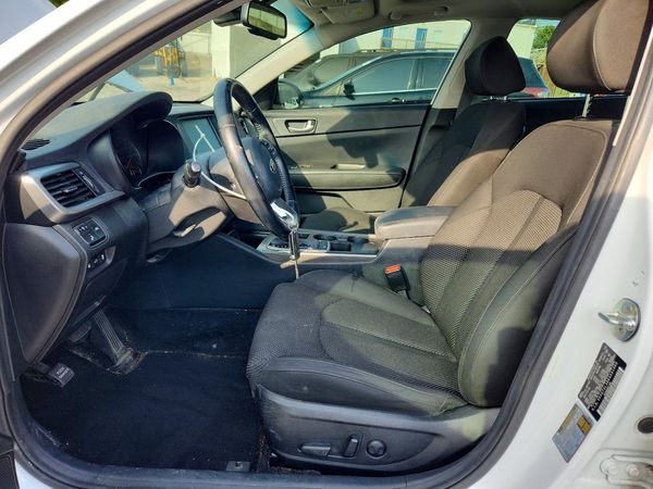 2019 KIA OPTIMA LX, S