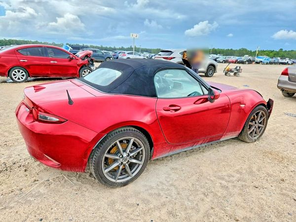 2016 MAZDA MX-5 MIATA