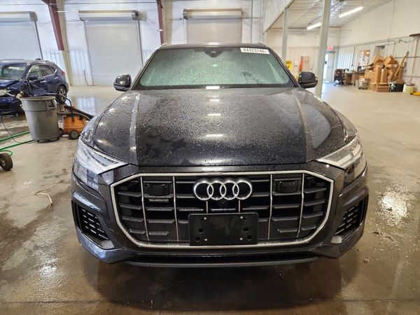 2019 AUDI Q8 quattro Premium Plus