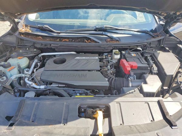 2023 NISSAN ROGUE SV — Engine bay