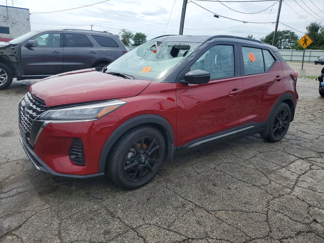 2023 NISSAN KICKS SR