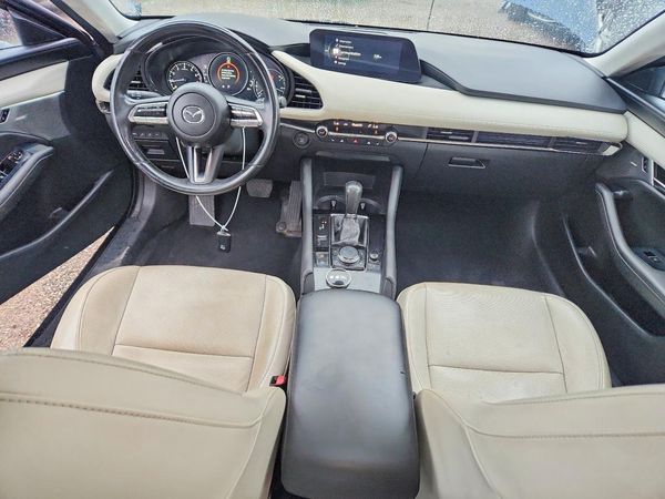 2021 MAZDA 3