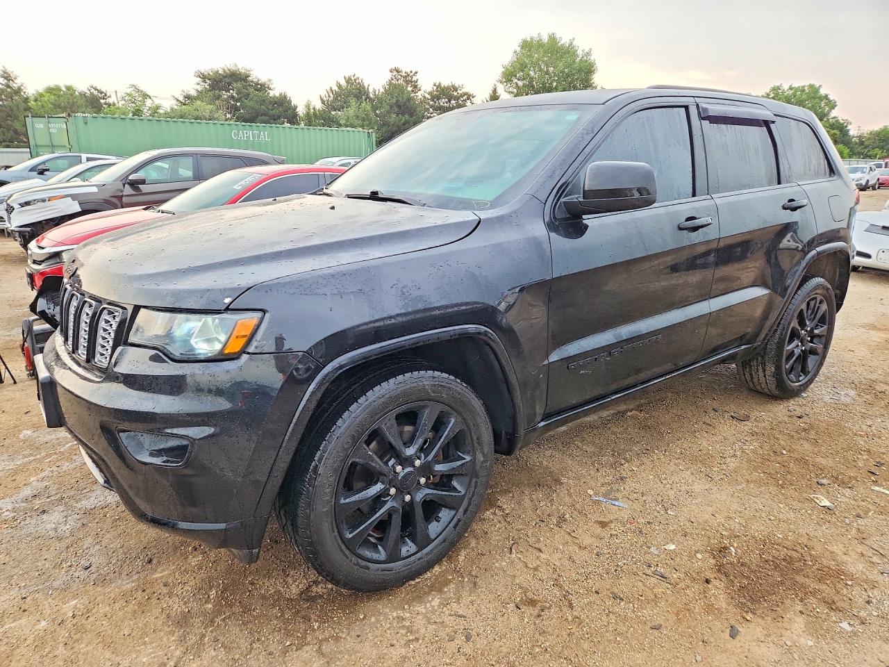 2018 JEEP GRAND CHEROKEE Laredo