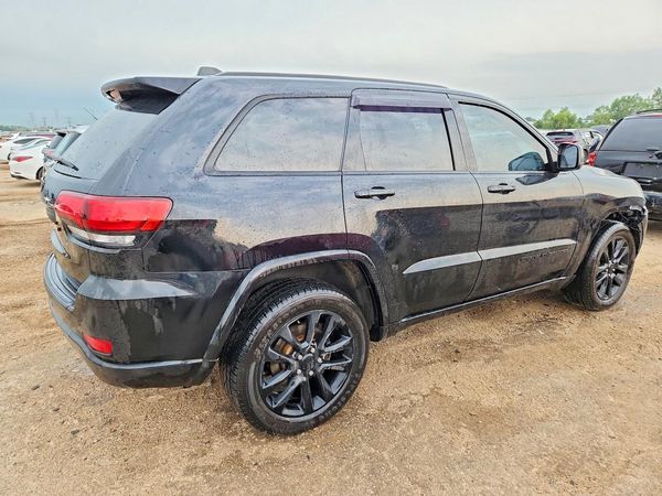 2018 JEEP GRAND CHEROKEE Laredo
