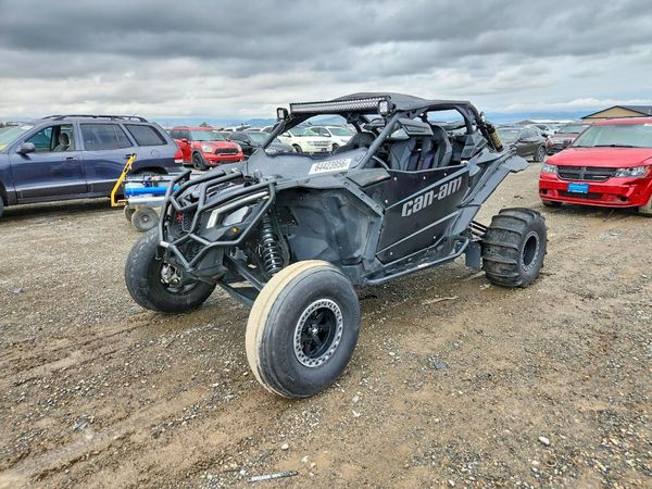 2018 CAN-AM MAVERICK X3 XRS 72