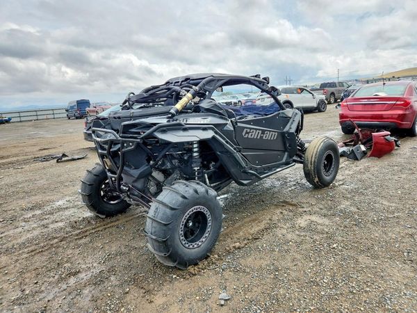 2018 CAN-AM MAVERICK X3 XRS 72