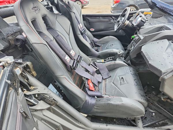 2018 CAN-AM MAVERICK X3 XRS 72