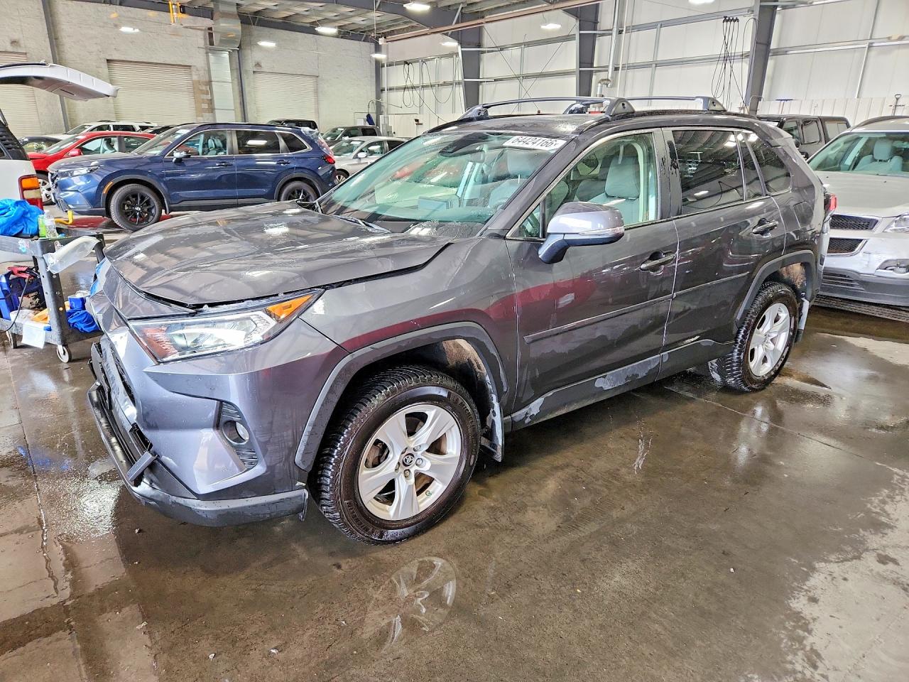2019 TOYOTA RAV4 XLE / XLE Premium 4WD