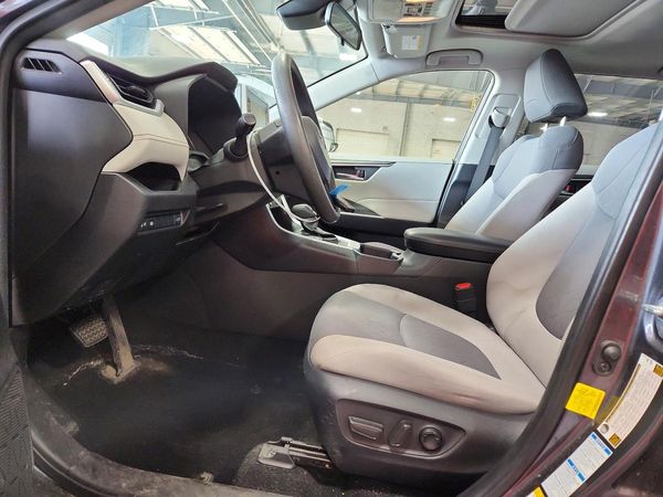 2019 TOYOTA RAV4 XLE / XLE Premium 4WD