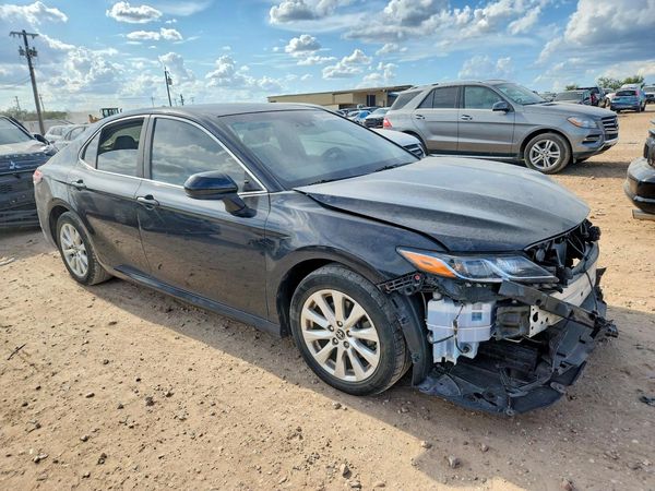 2018 TOYOTA CAMRY LE/SE/XLE/XSE
